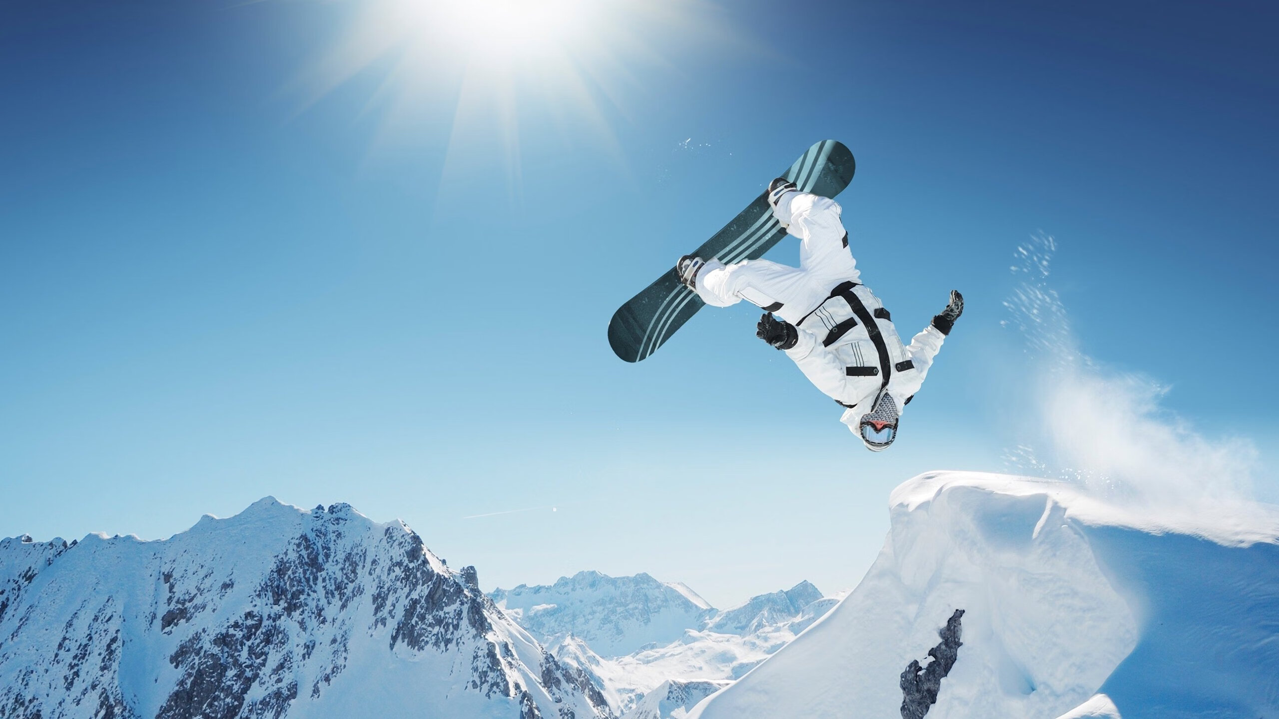 山地骑行穿越挑战赛，畅游山林的极速盛宴，山地车越野骑行视频